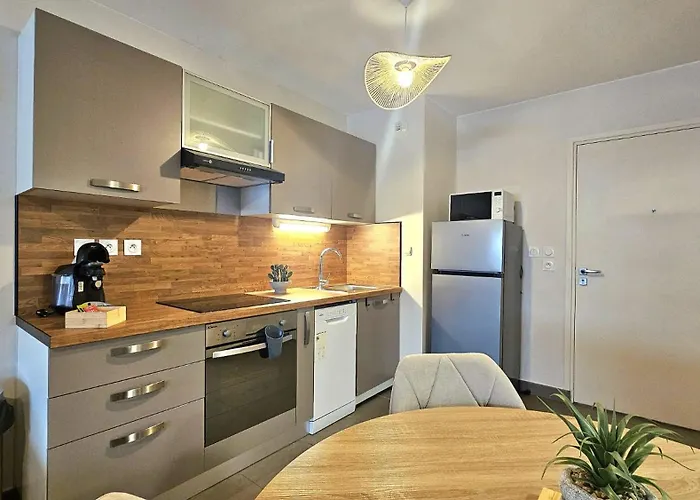 Standing 5mn Village De Noel *